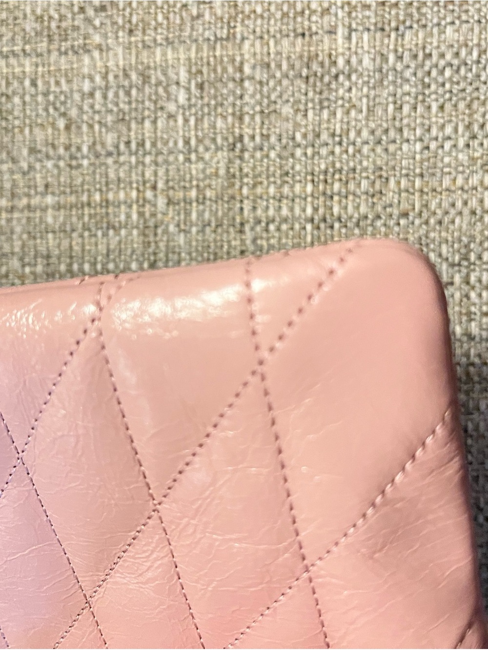 NWT Coach Pink Quilted Glazed Leather Wristlet Clutch with Gold Logo - Picture 6 of 9